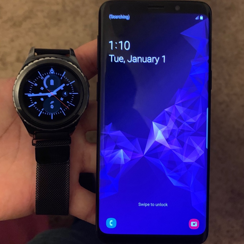 Samsung Galaxy s9 and Samsung Smart Watch